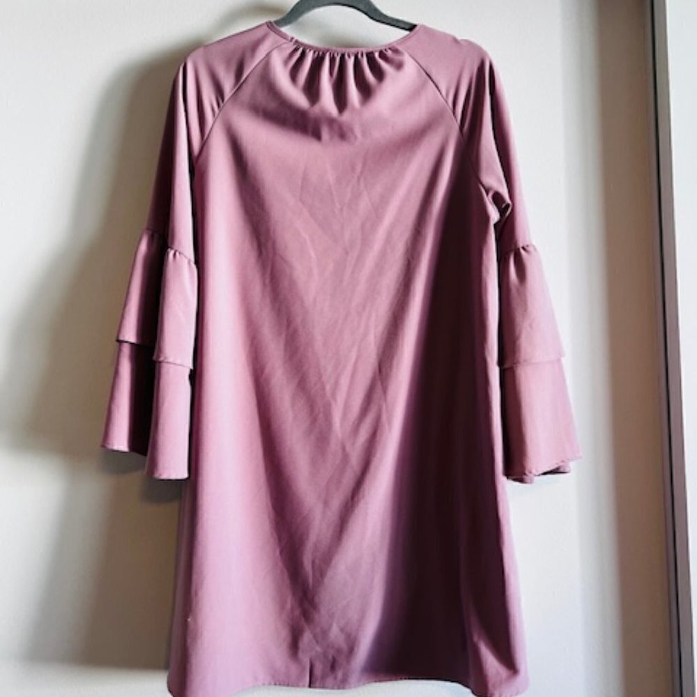 Altar’d State shabby chic bell sleeve dress size small - Picture 3 of 9